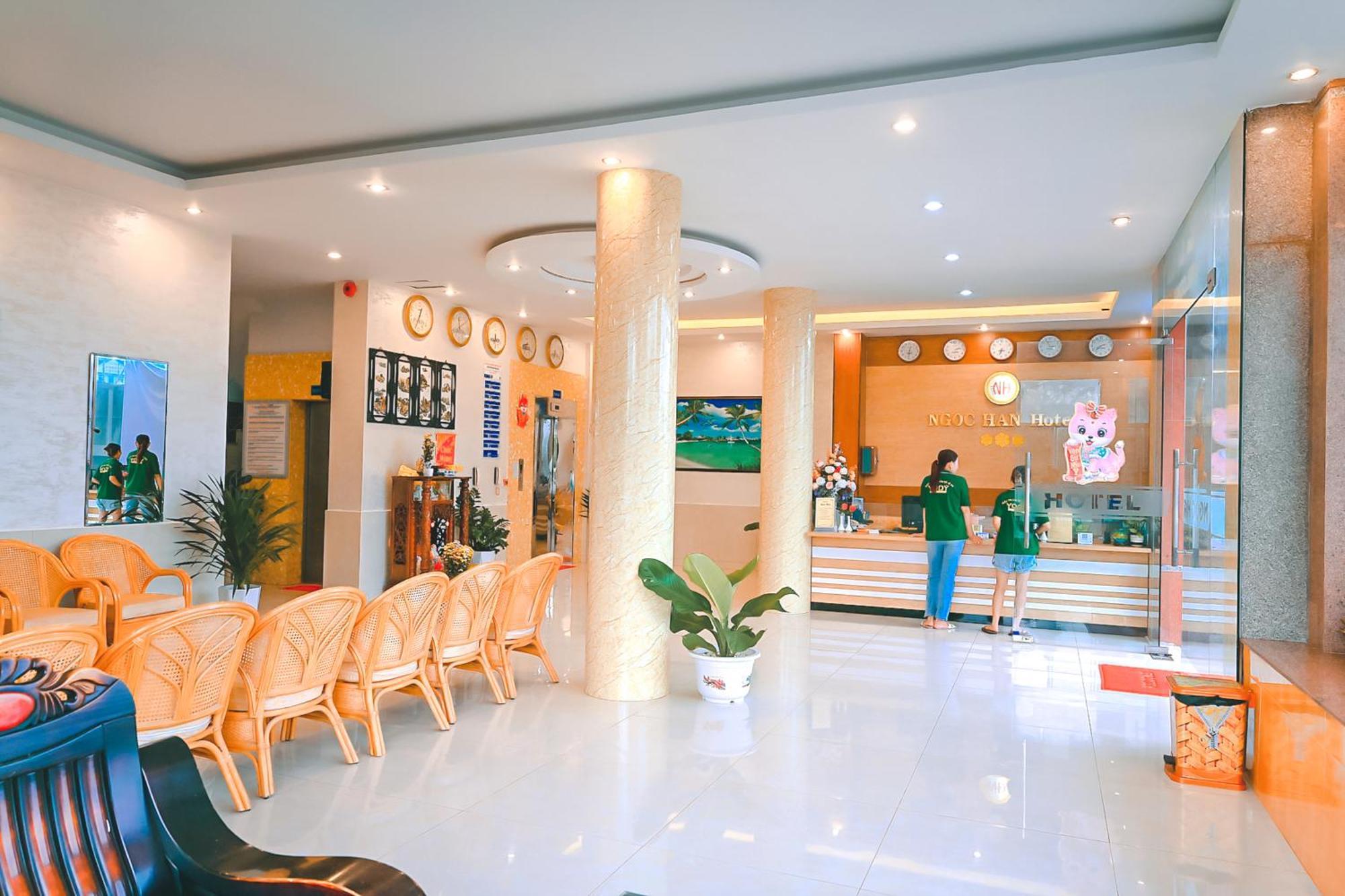 Ngoc Han Hotel By The Moment Vung Tau Buitenkant foto